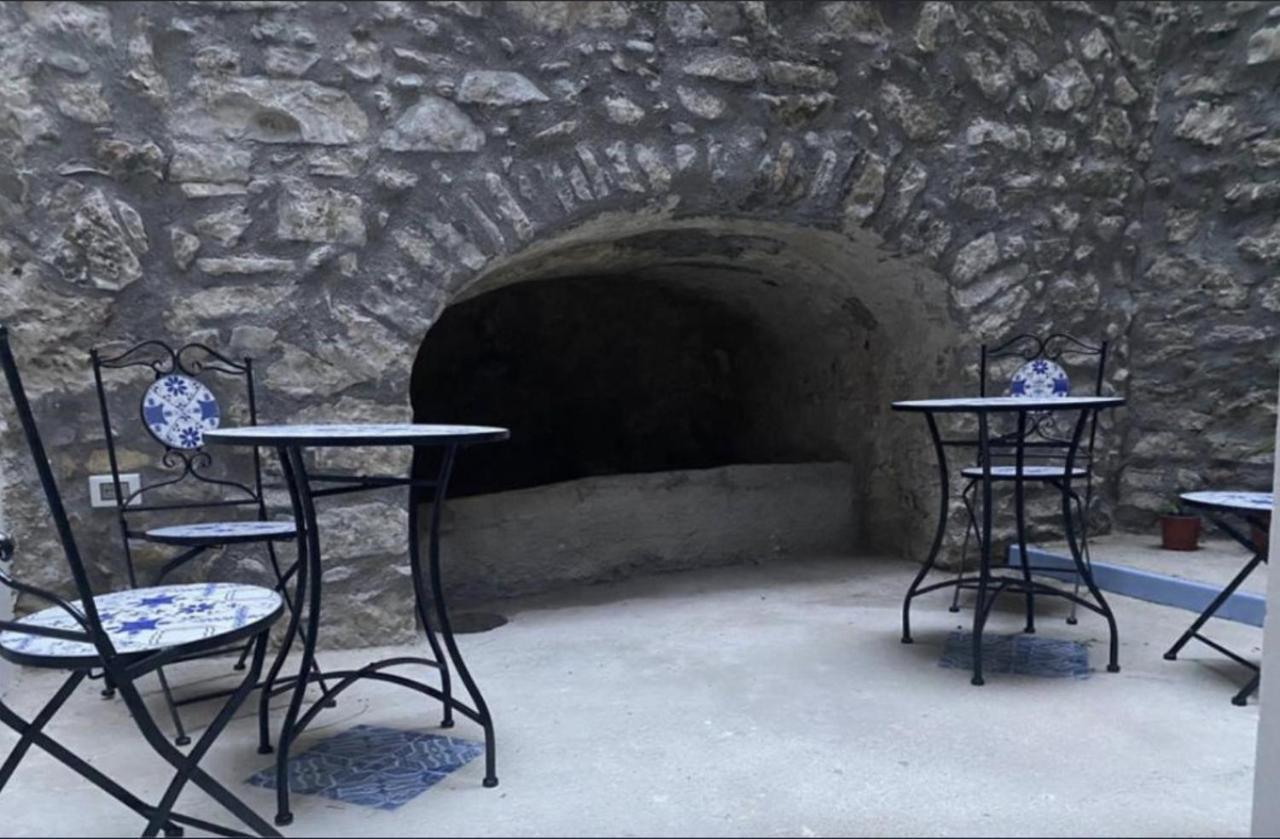Апартаменти Patio1861 Терміні-Імерезе Екстер'єр фото